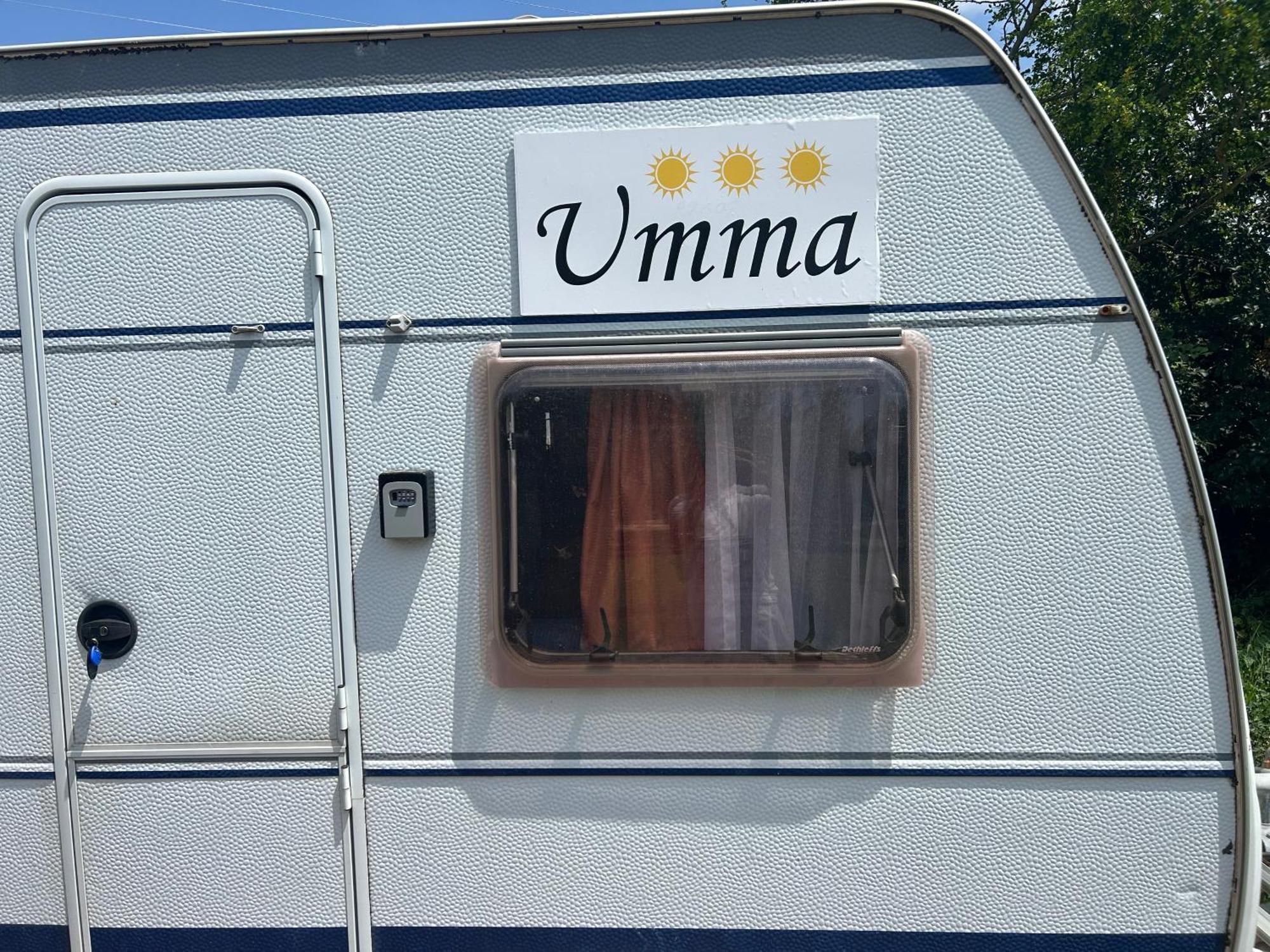 Tatum inny Pula Bagian luar foto